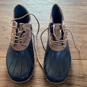 Tommy Hilfiger Black and Brown Duck Boots